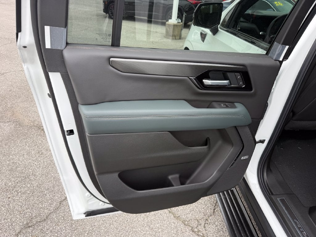 2026 GMC Yukon XL AT4