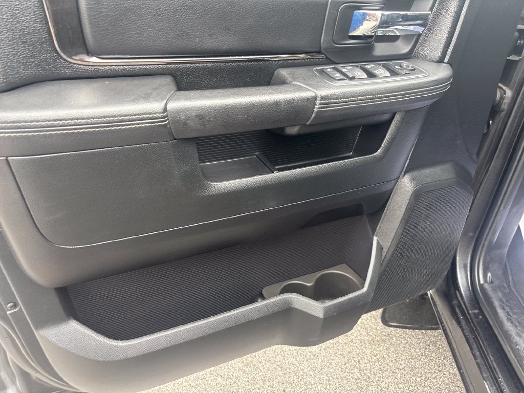 2016 RAM 1500 Sport