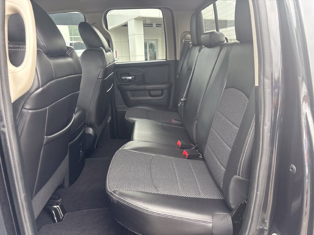 2016 RAM 1500 Sport