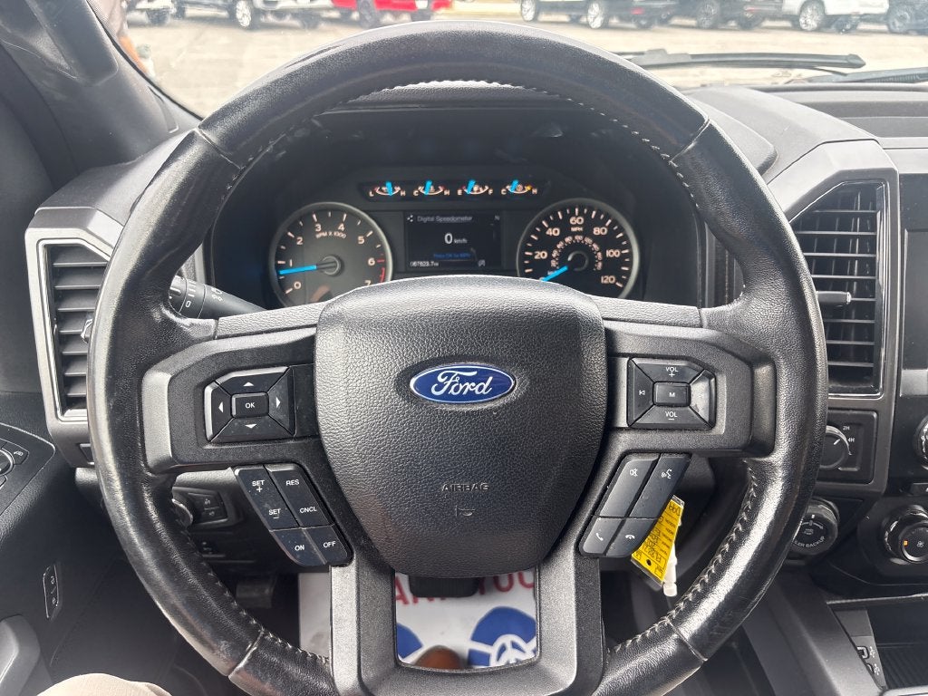 2017 Ford F-150 XLT