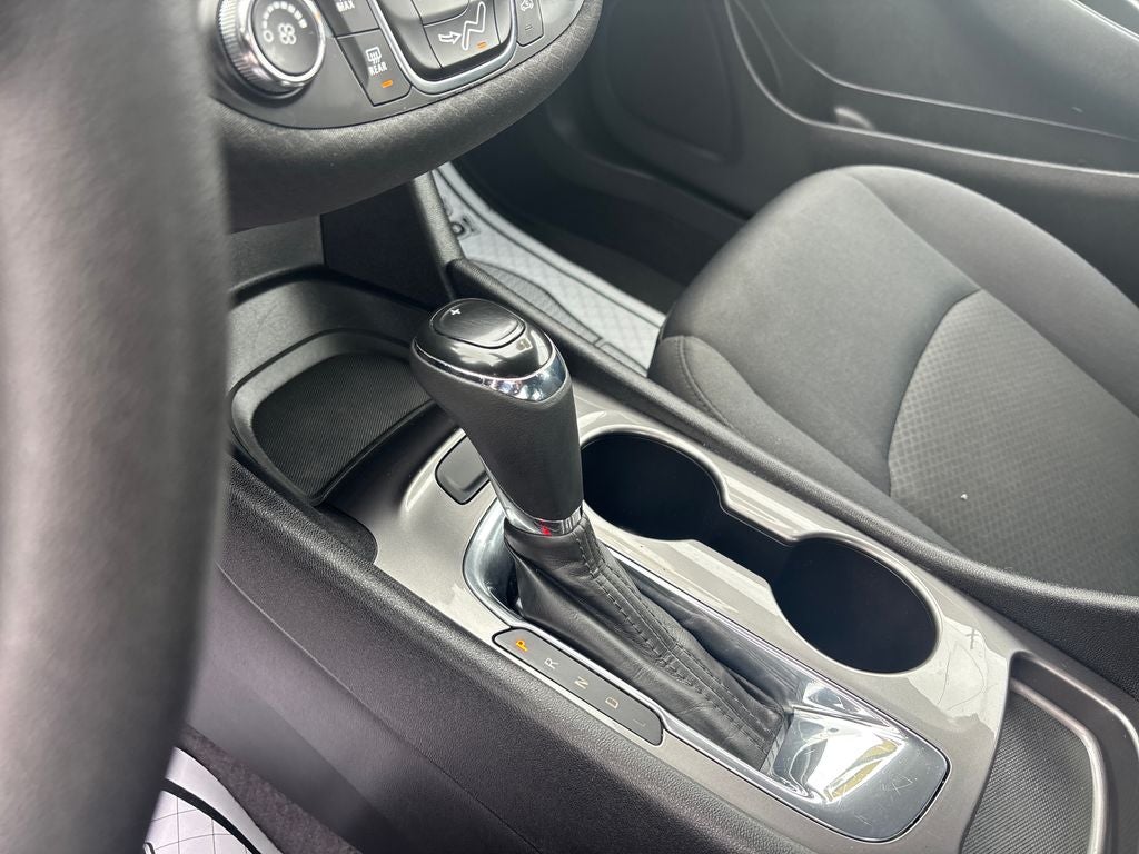 2017 Chevrolet Malibu LS 1LS