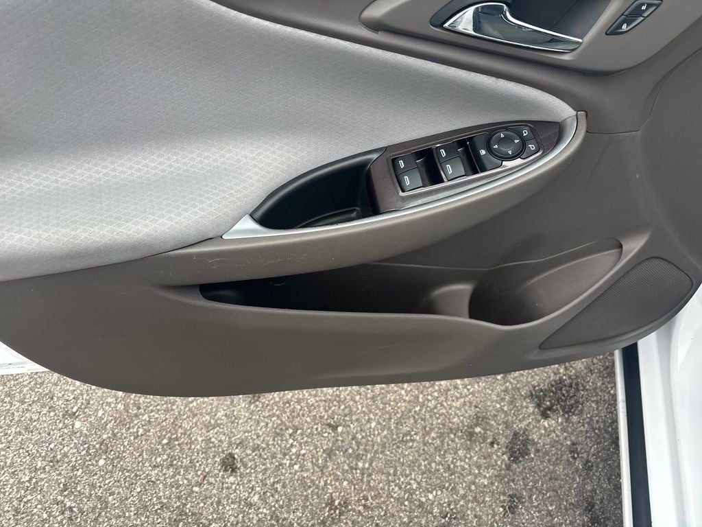 2020 Chevrolet Malibu LS 1FL