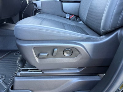 2025 Chevrolet Silverado 1500 LT LT1