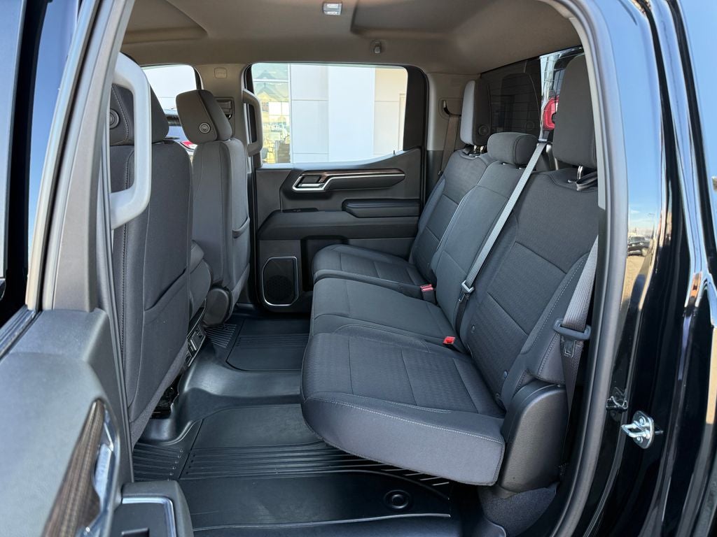 2025 Chevrolet Silverado 1500 LT LT1