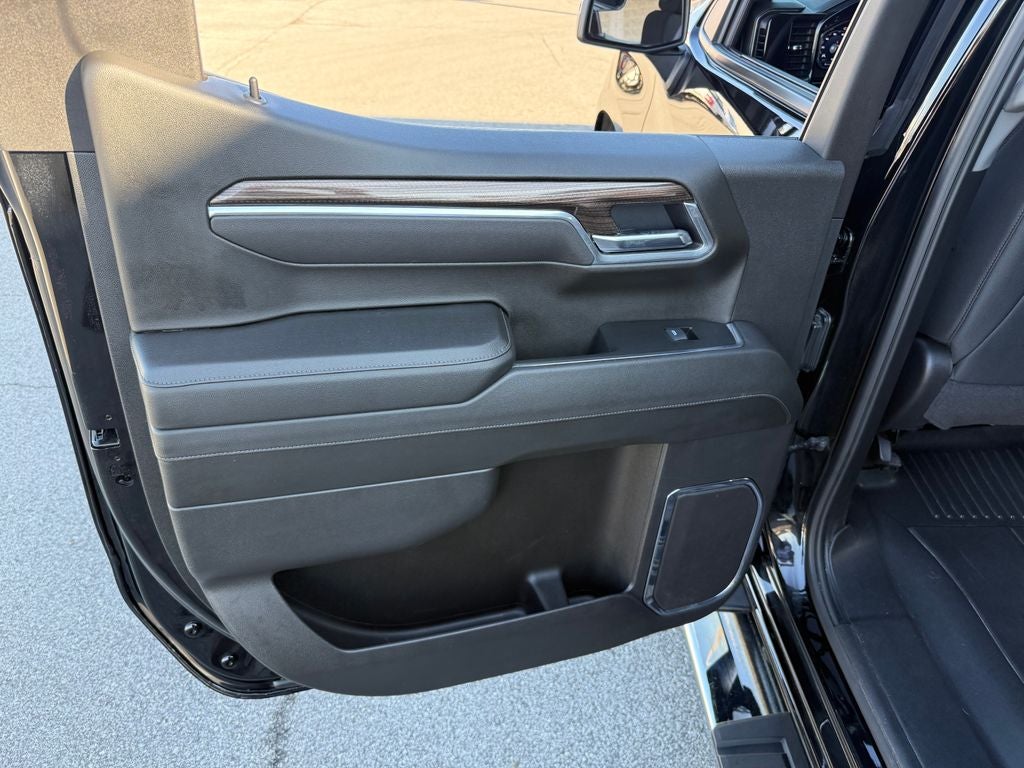 2025 Chevrolet Silverado 1500 LT LT1