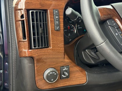 2025 Chevrolet Express 2500 Work Van Cargo