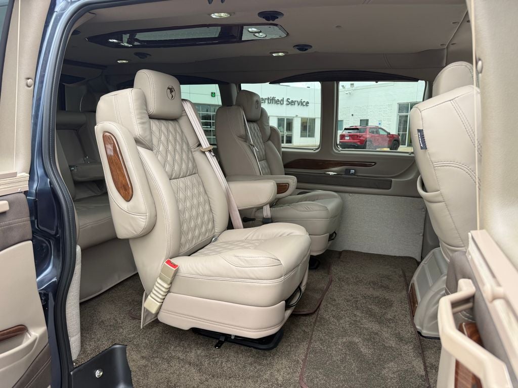 2025 Chevrolet Express 2500 Work Van Cargo