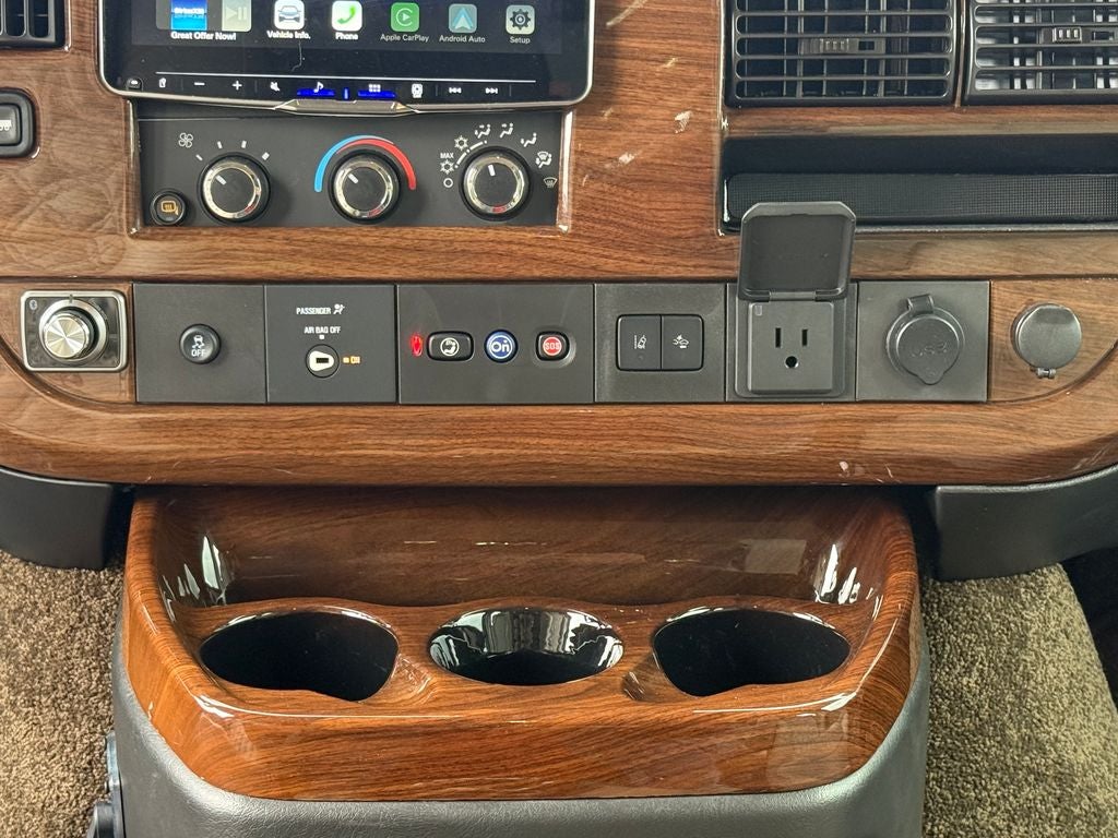 2025 Chevrolet Express 2500 Work Van Cargo
