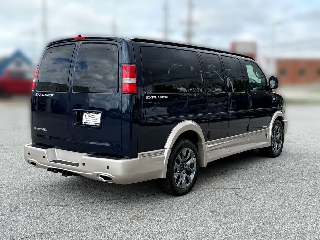 2025 Chevrolet Express 2500 Work Van Cargo
