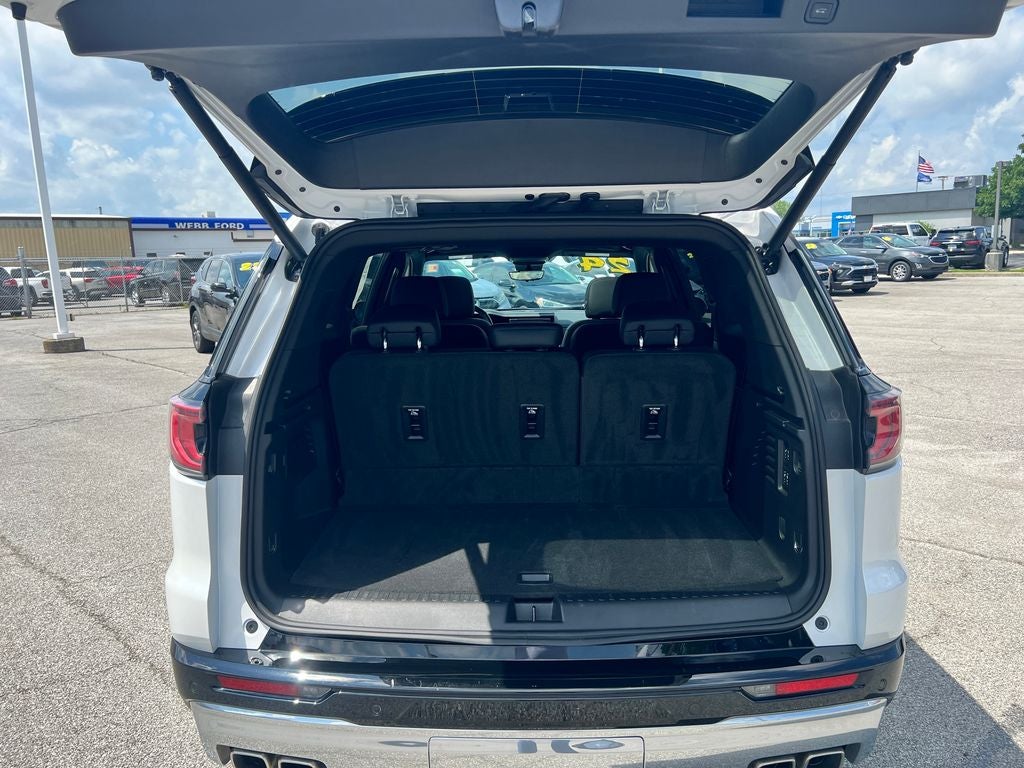 2024 GMC Acadia Denali