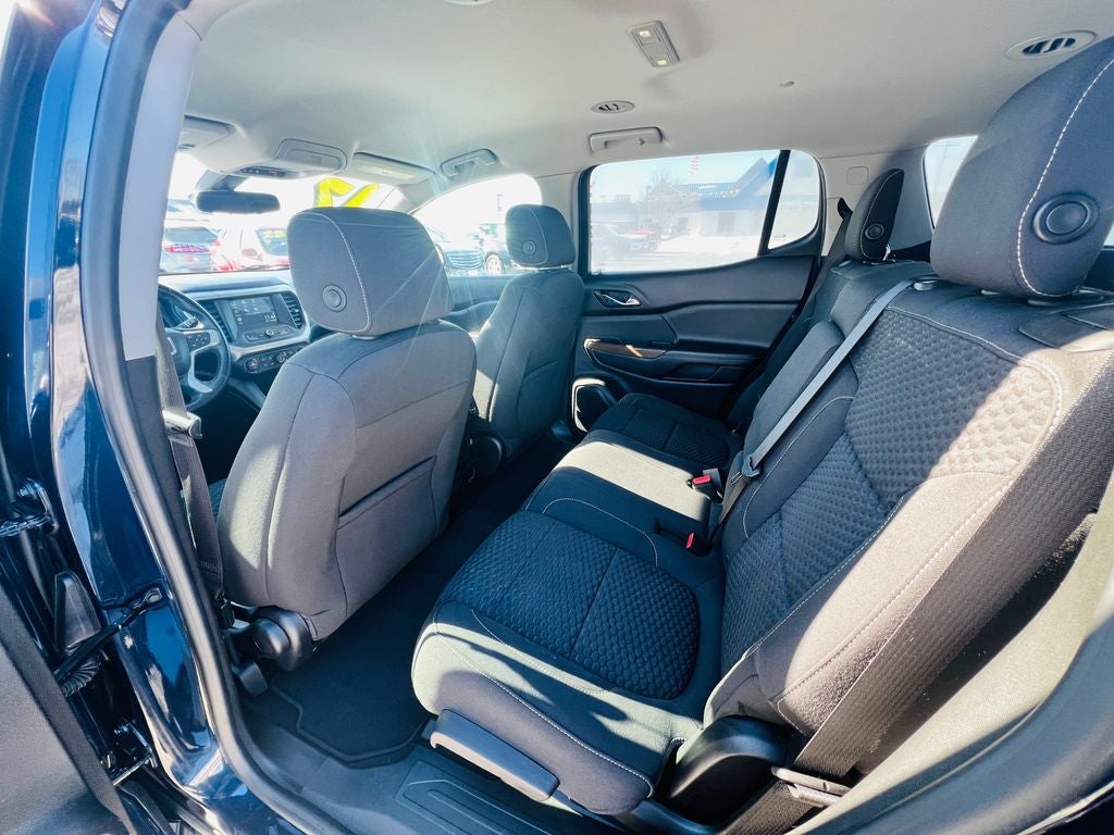 2017 GMC Acadia SLE-1