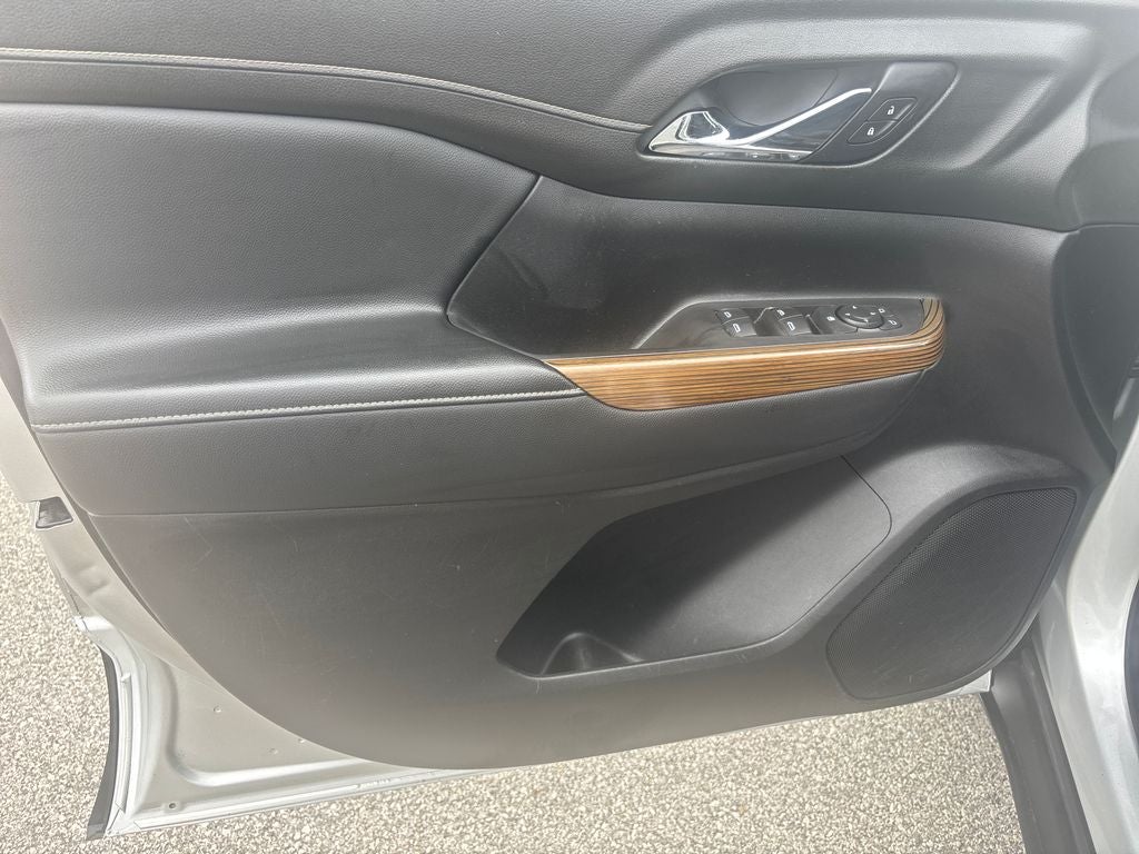 2020 GMC Acadia SLE