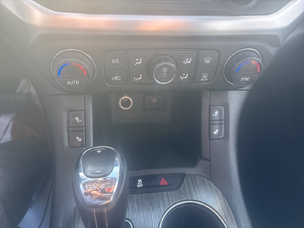 2017 GMC Acadia SLT-1