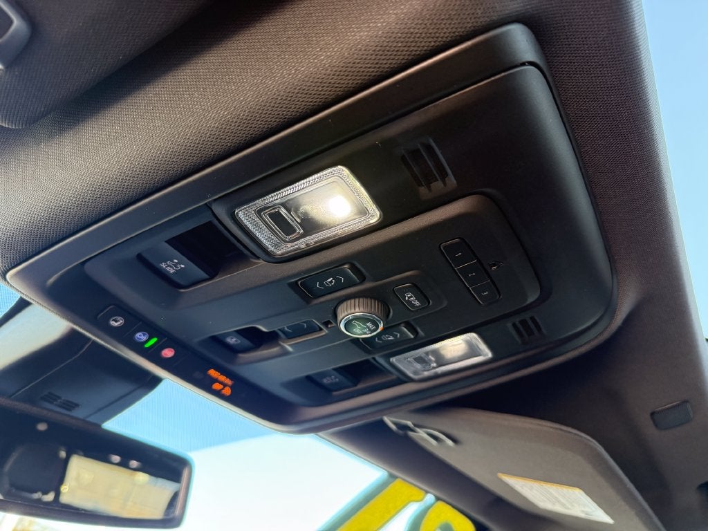2021 GMC Yukon AT4