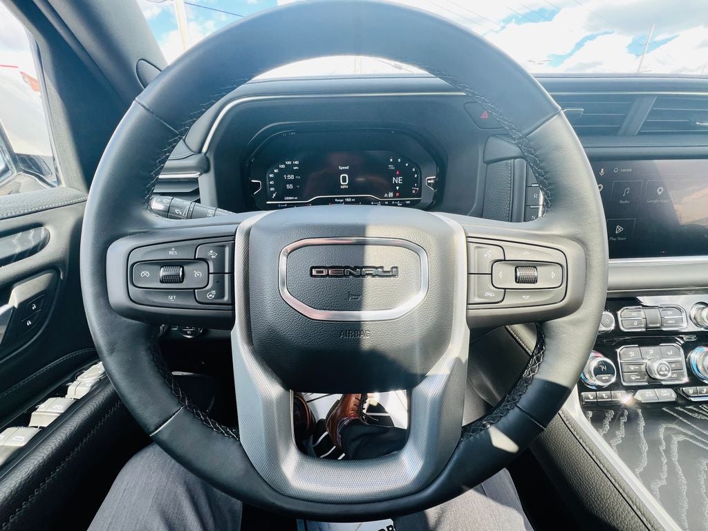 2023 GMC Yukon Denali