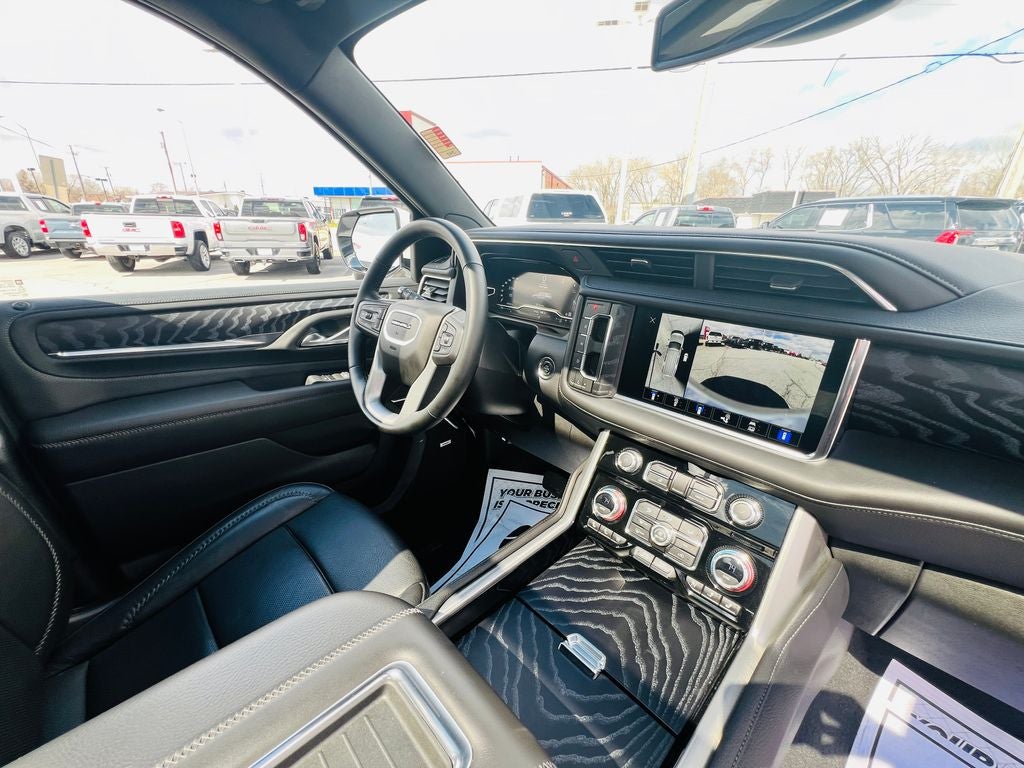 2023 GMC Yukon Denali