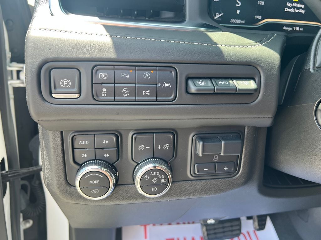 2023 GMC Yukon Denali Ultimate