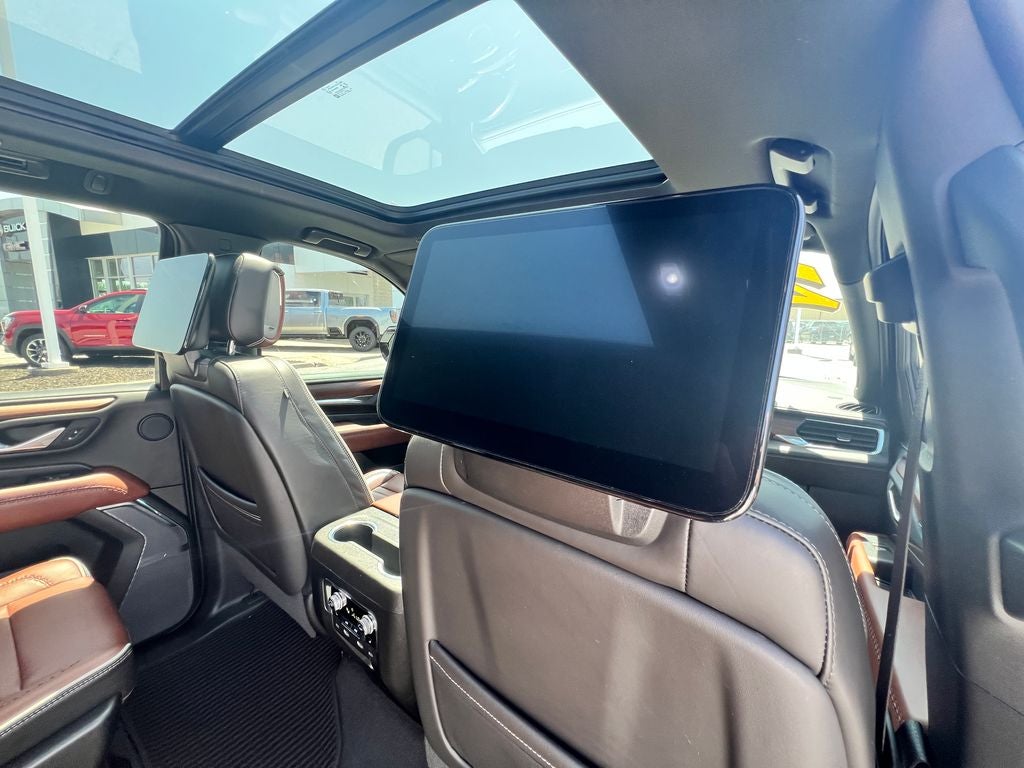 2023 GMC Yukon Denali Ultimate