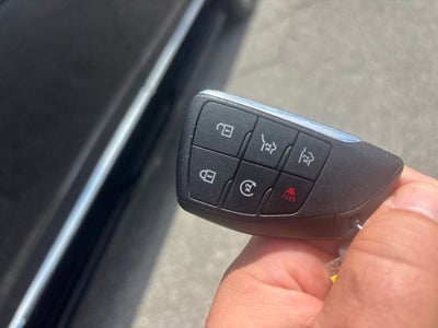 2023 GMC Yukon XL SLT