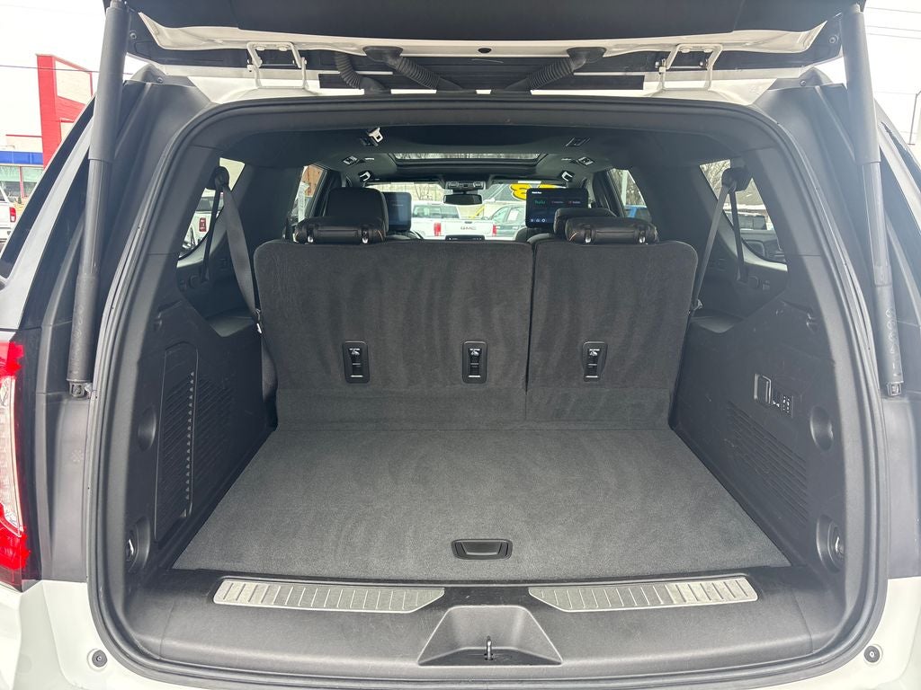 2023 GMC Yukon XL AT4
