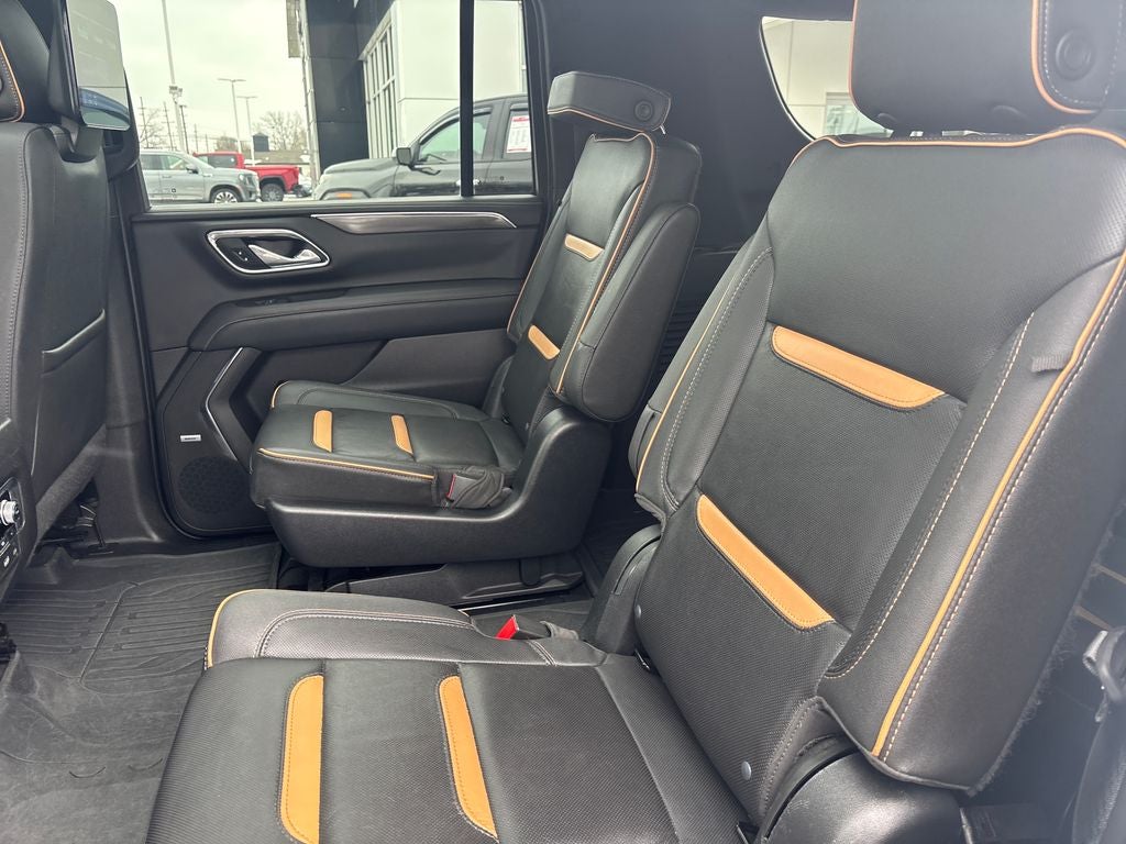 2023 GMC Yukon XL AT4