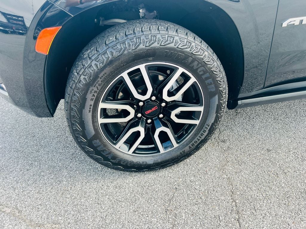 2024 GMC Yukon XL AT4