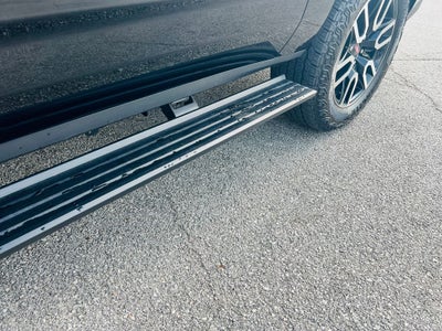 2024 GMC Yukon XL AT4