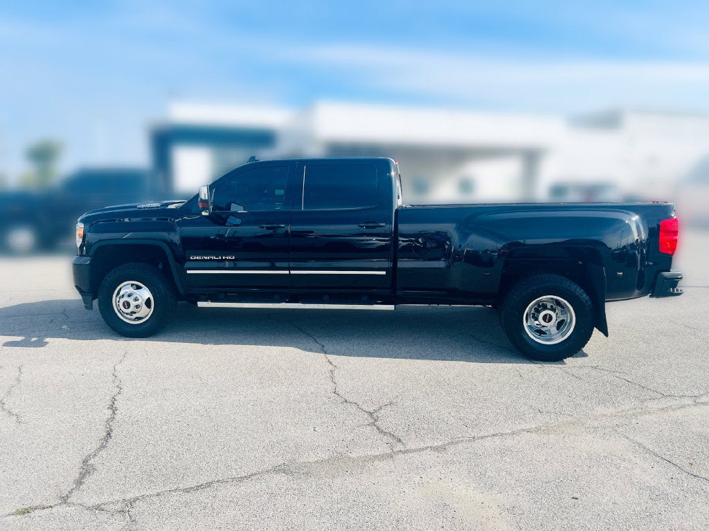 2018 GMC Sierra 3500HD Denali