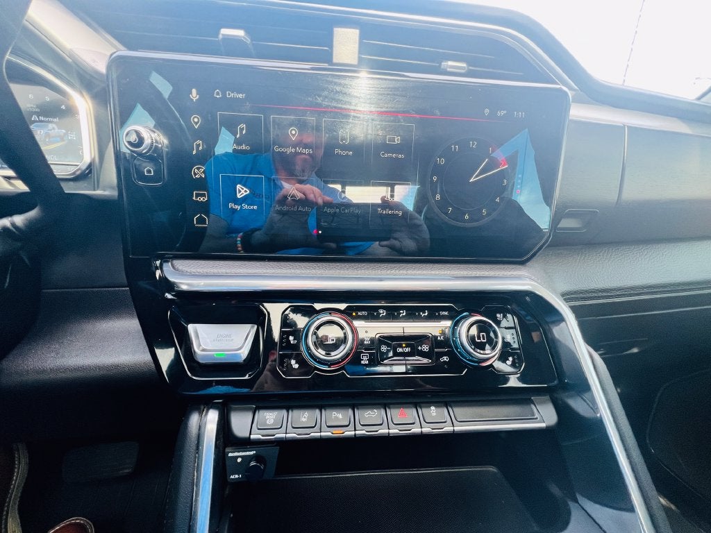 2024 GMC Sierra 3500HD Denali