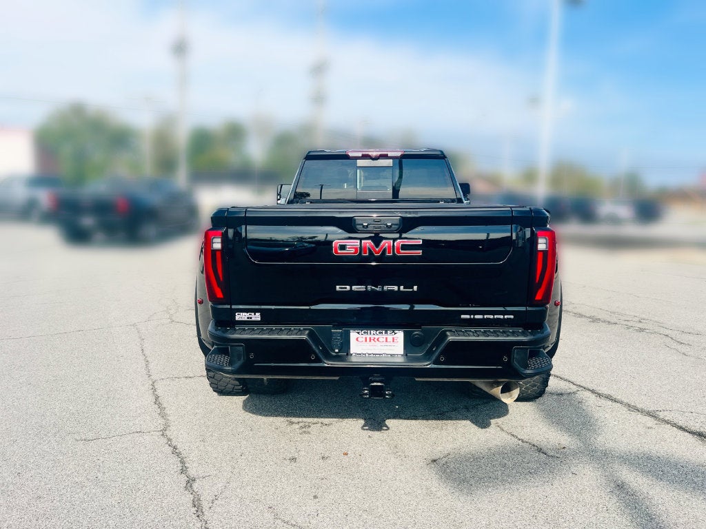 2024 GMC Sierra 3500HD Denali