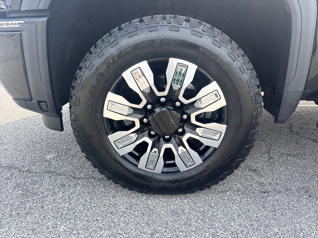 2026 GMC Sierra 2500HD Denali