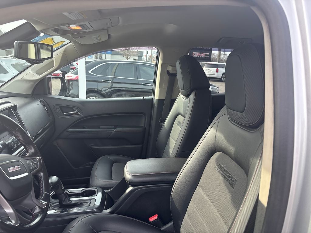 2017 GMC Canyon SLE1