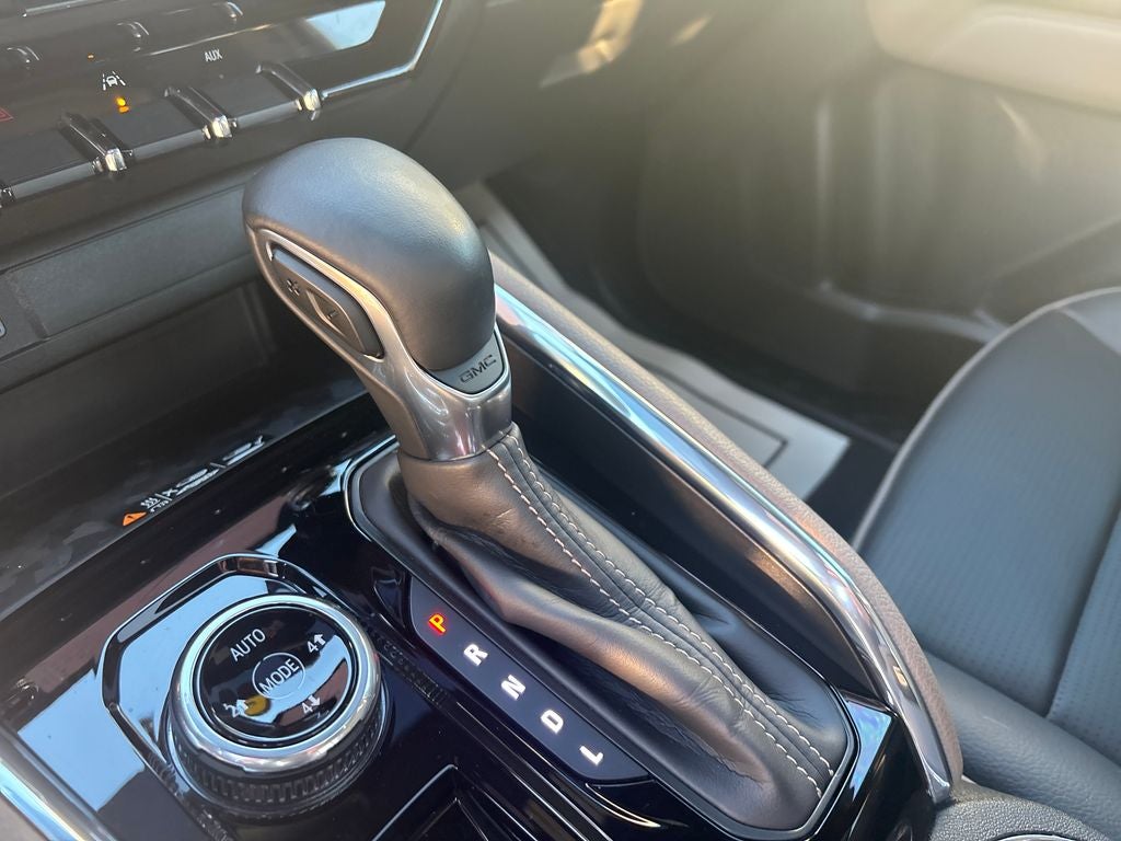 2023 GMC Canyon Denali