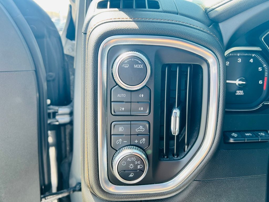 2022 GMC Sierra 1500 Limited AT4