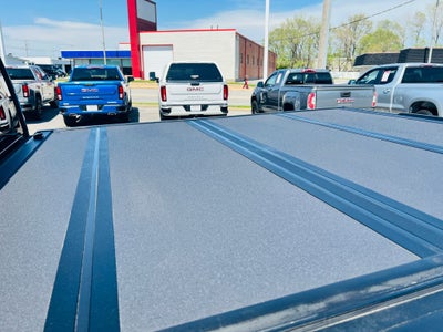 2022 GMC Sierra 1500 Limited AT4