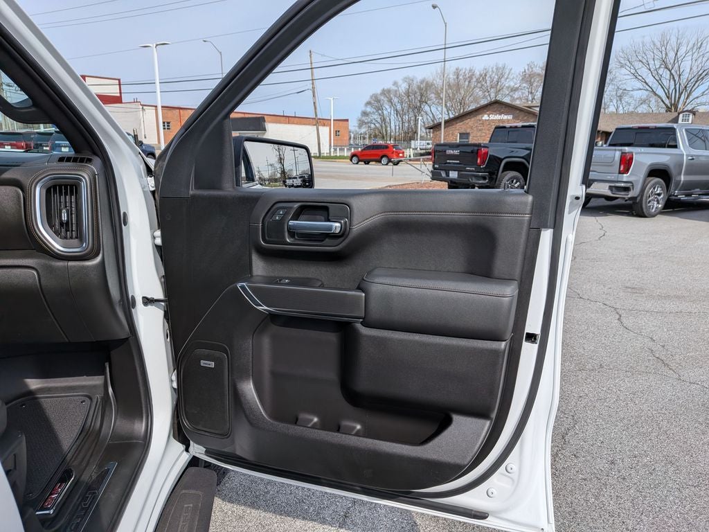 2022 GMC Sierra 1500 Limited AT4