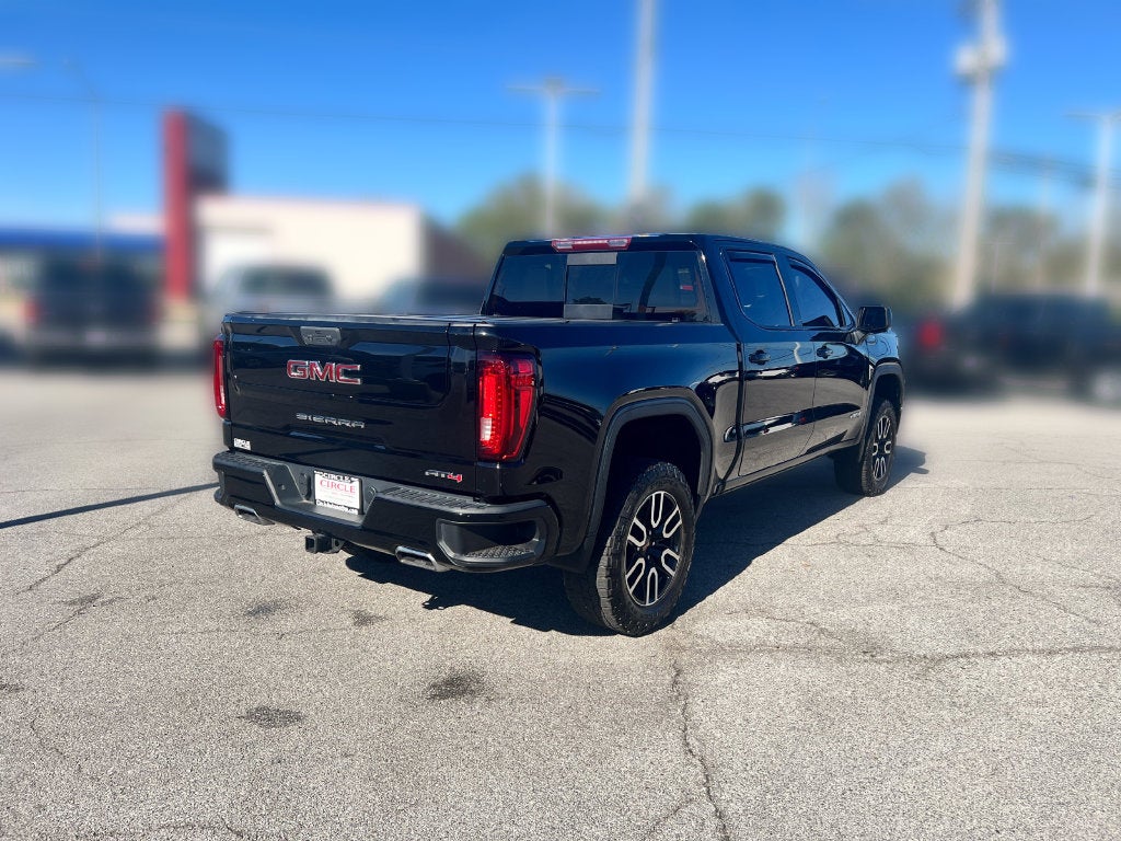2022 GMC Sierra 1500 AT4