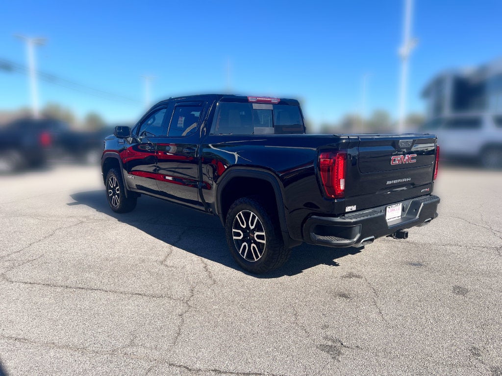 2022 GMC Sierra 1500 AT4