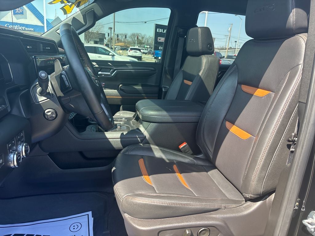 2024 GMC Sierra 1500 AT4