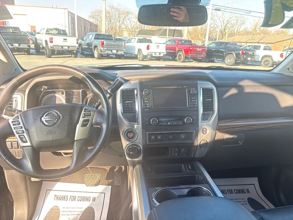 2017 Nissan Titan SL