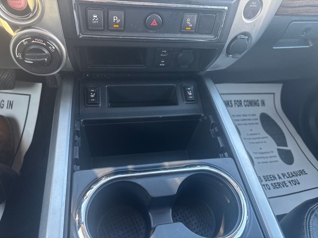 2017 Nissan Titan SL