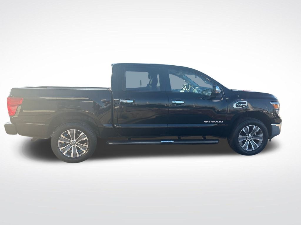 2017 Nissan Titan SL