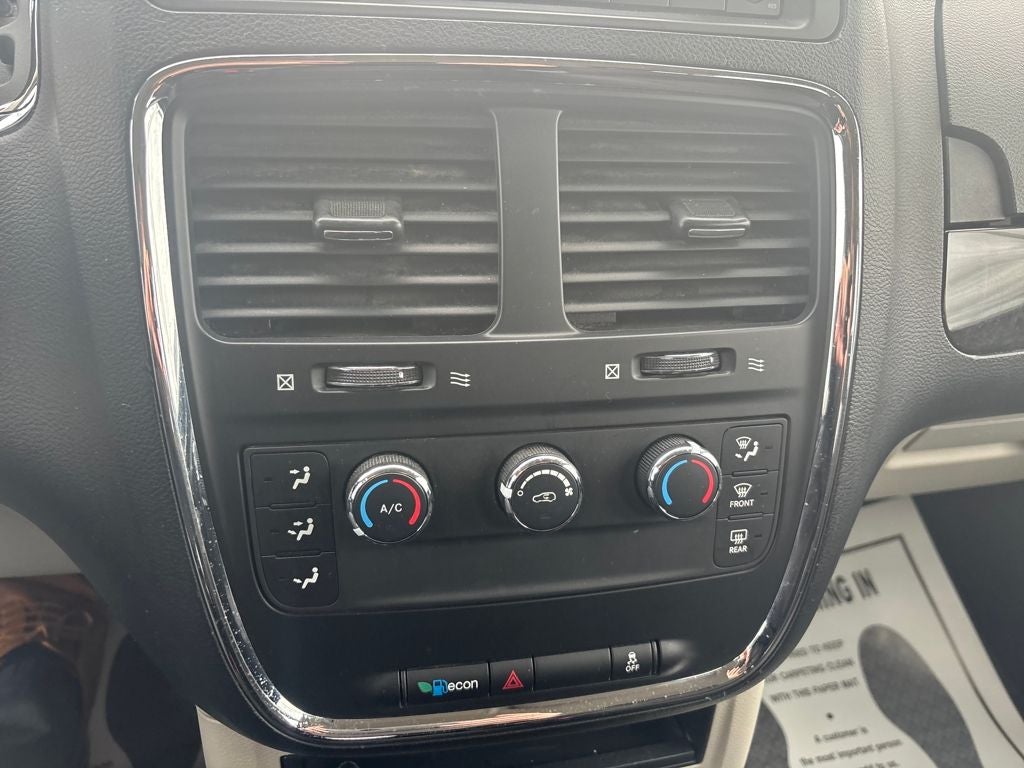 2013 Dodge Grand Caravan SE