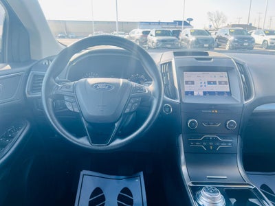 2020 Ford Edge SE