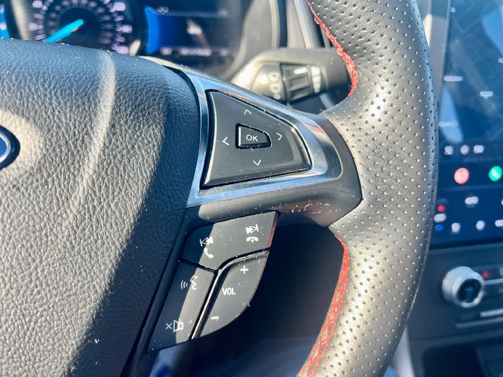 2022 Ford Edge ST Line