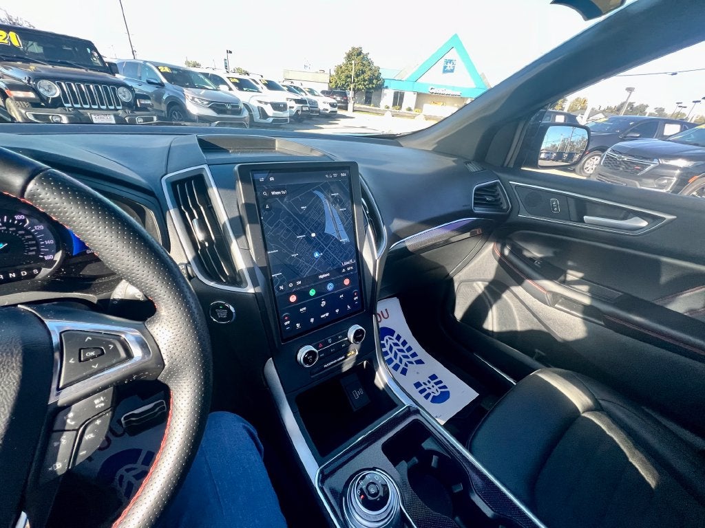 2022 Ford Edge ST Line