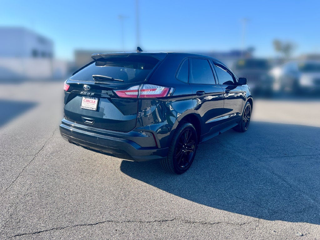 2022 Ford Edge ST Line