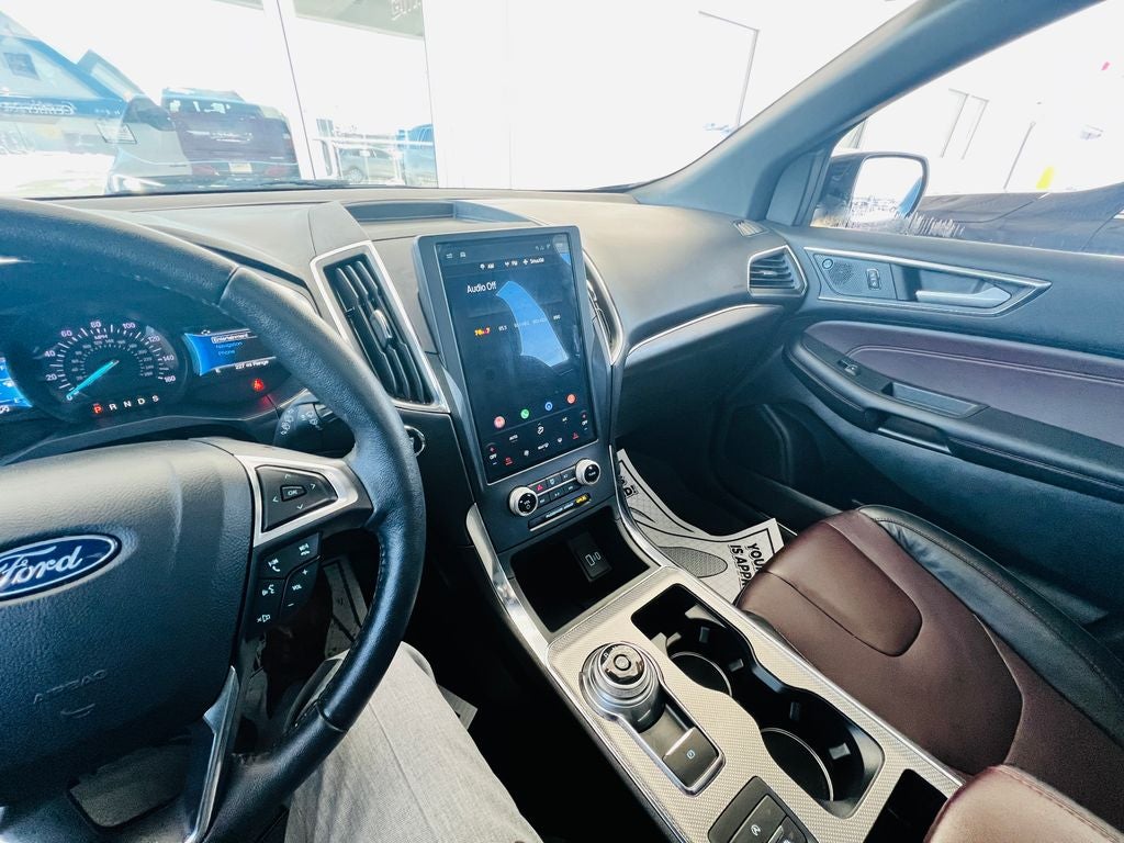 2021 Ford Edge Titanium