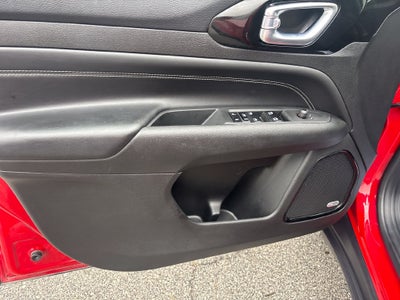 2023 Jeep Compass Altitude