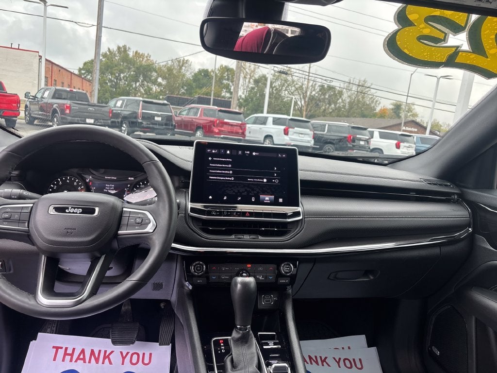 2023 Jeep Compass Altitude